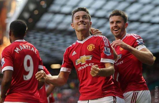 赛中表现突 赛中表现突