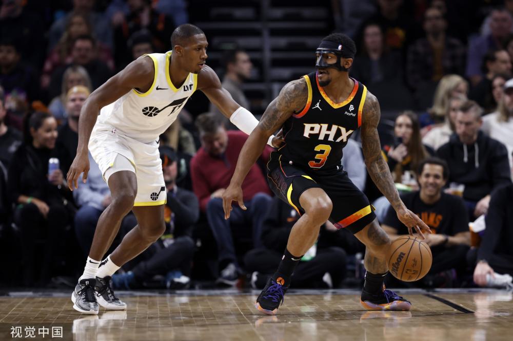 很多年轻人 很多年轻人